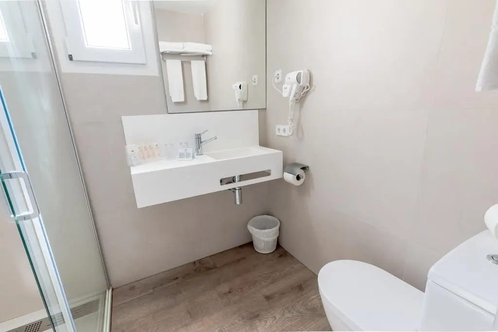 Valentin Playa de Muro Aparthotel — VALENTIN PLAYA DE MURO