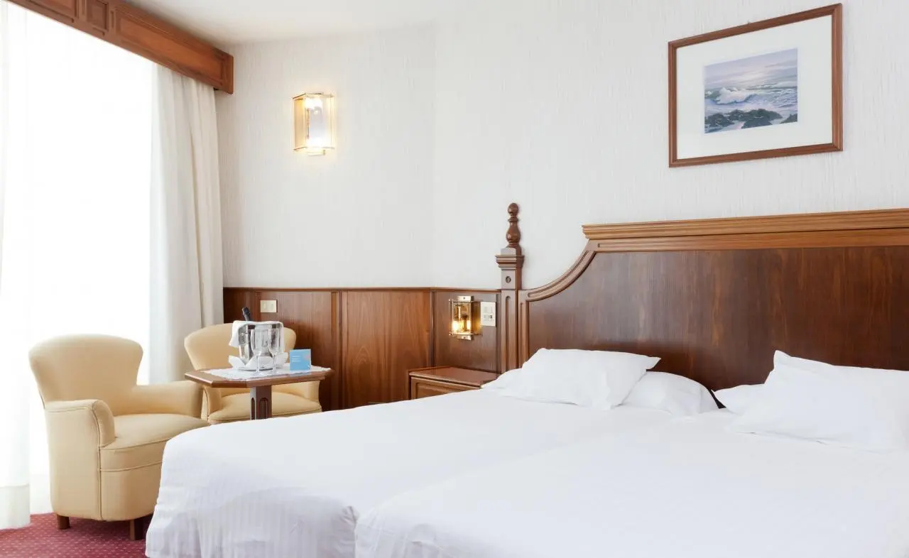 Valle Mar — VALLE MAR