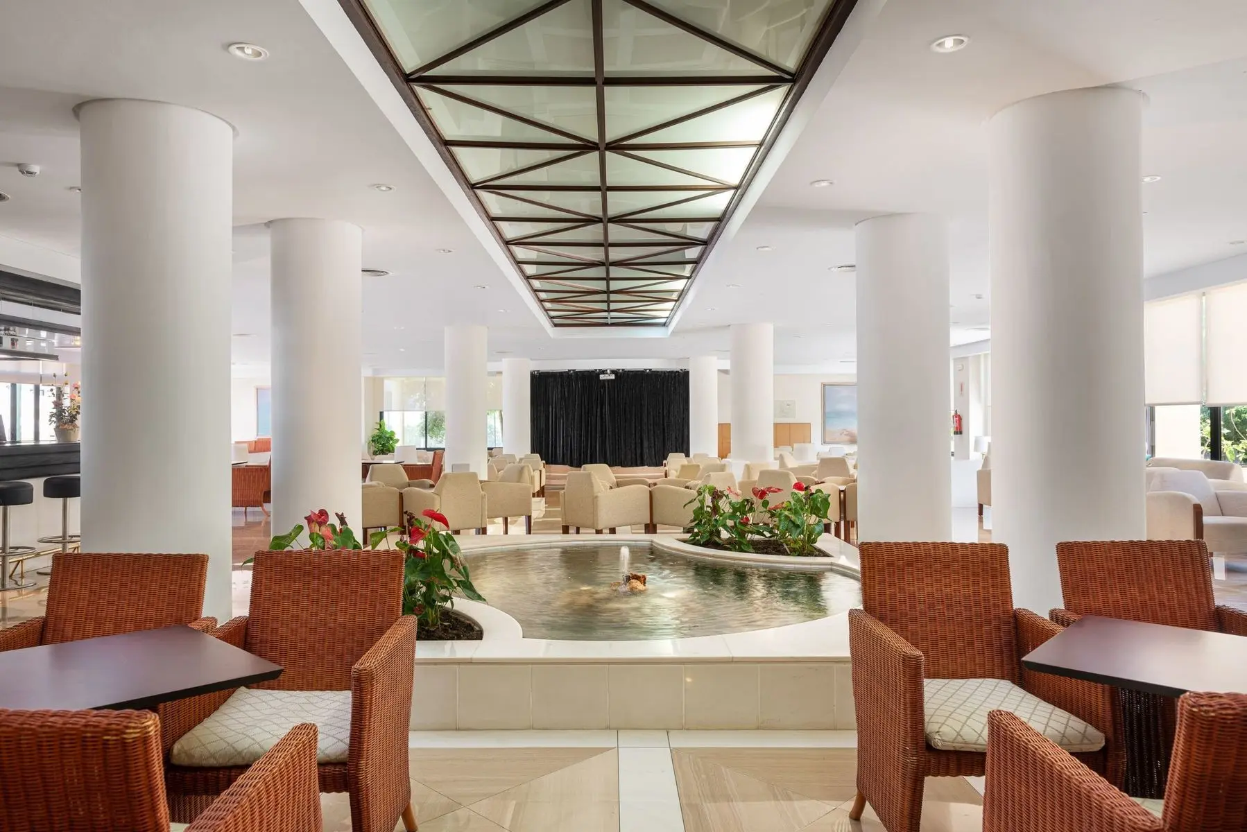 Lobby hotelu Welikehotel Marfil Playa