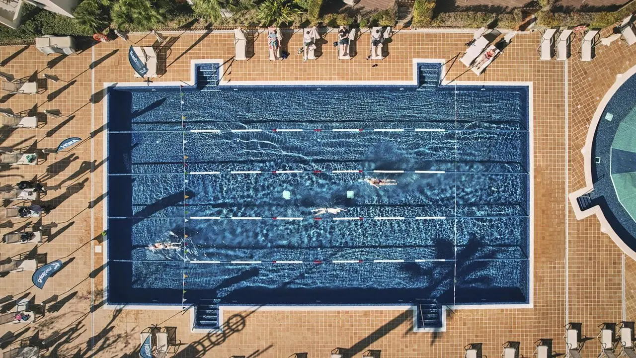 Zafiro Tropic — ZAFIRO TROPIC