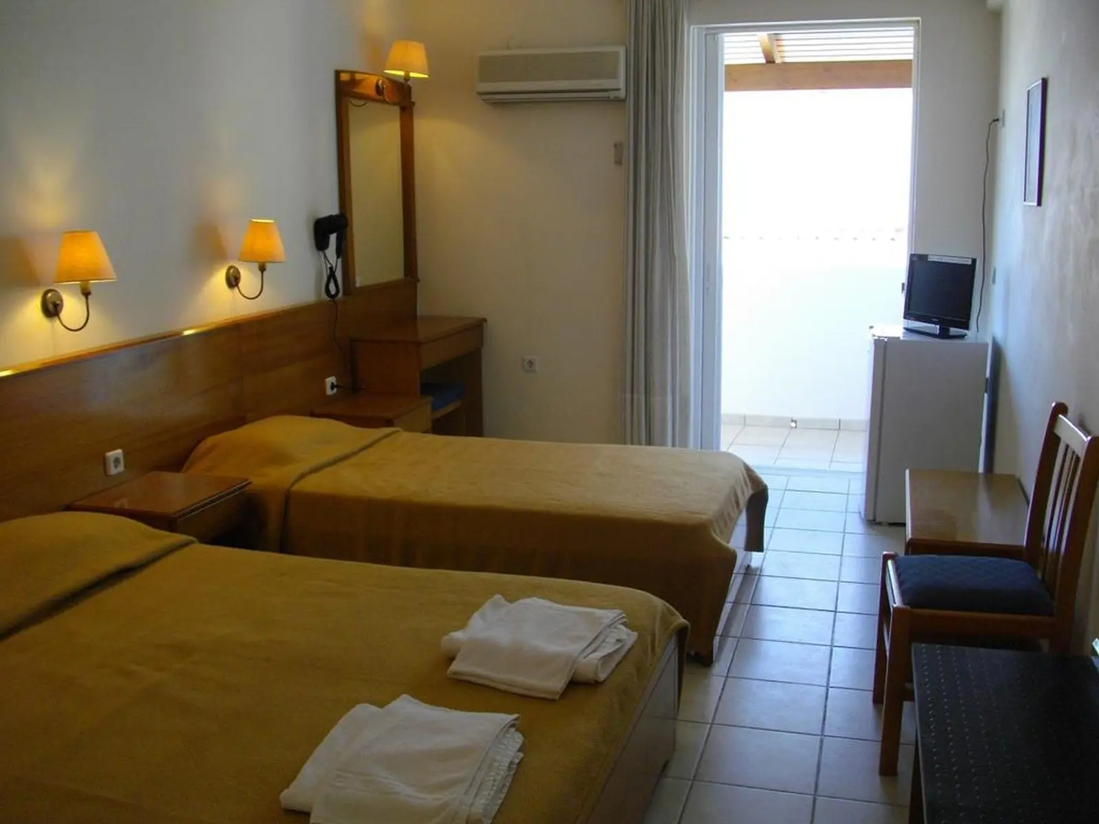 Pokój w hotelu Andreolas Beach