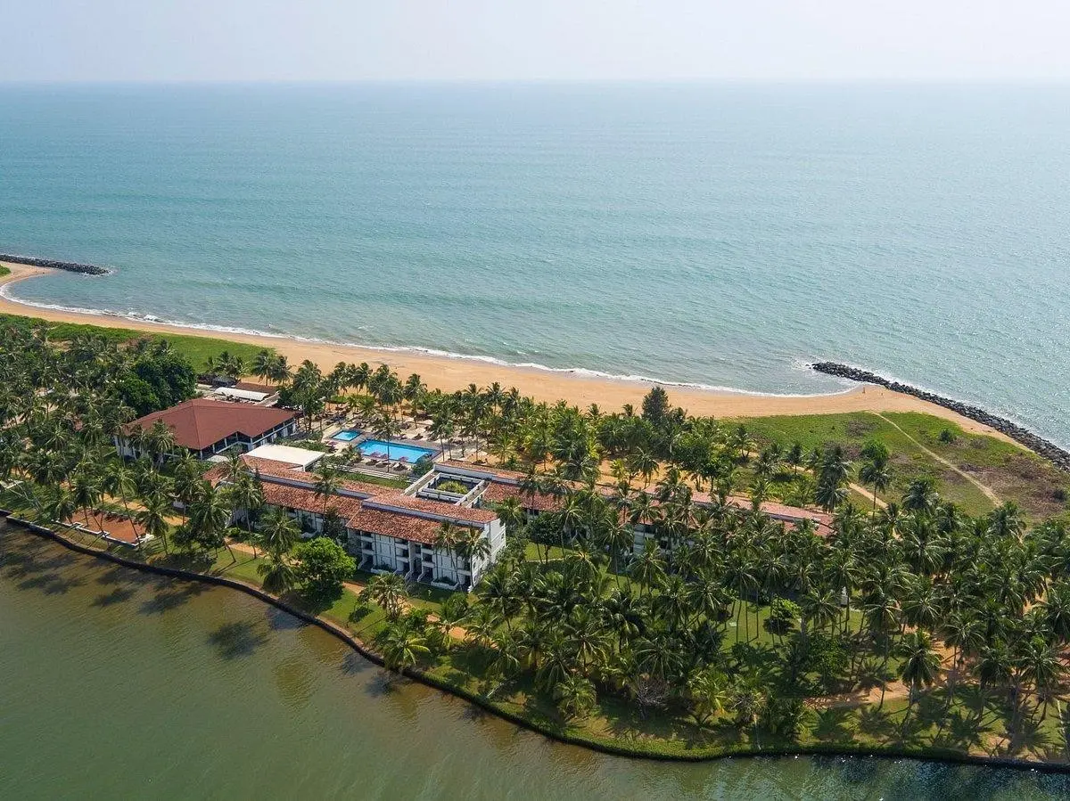 Avani Kalutara Resort — AVANI KALUTARA RESORT