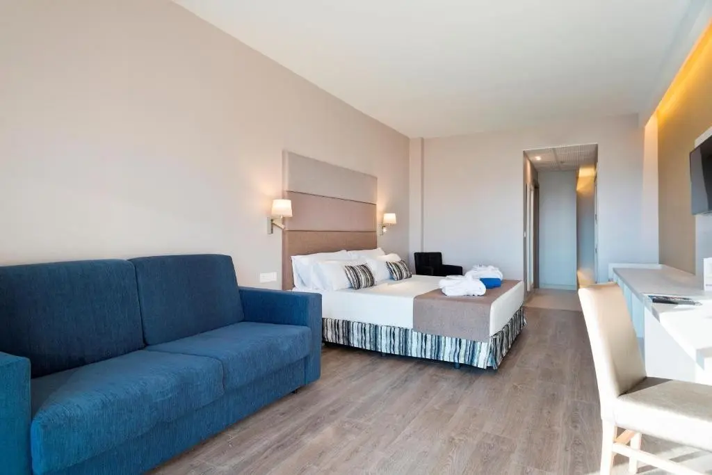 Best Costa Ballena — BEST COSTA BALLENA