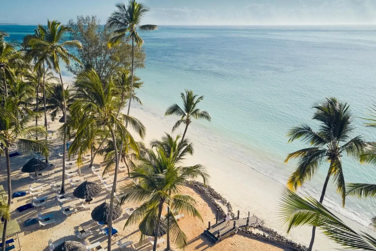 Bluebay Beach Resort & Spa — gallery