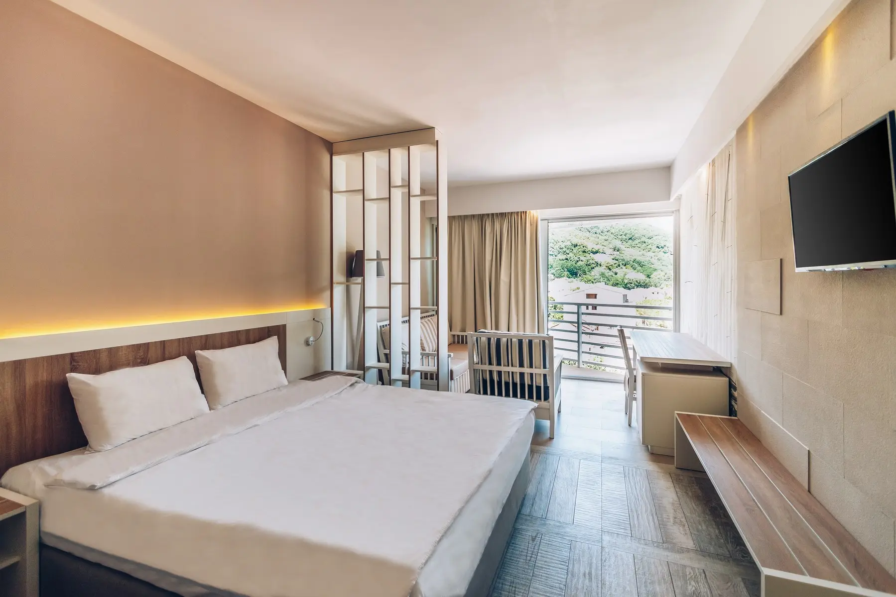Pokój w hotelu Carine Hotel Delfin