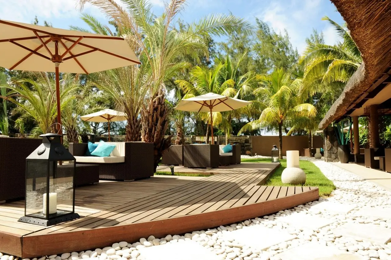 Coin de Mire Attitude — COIN DE MIRE ATTITUDE