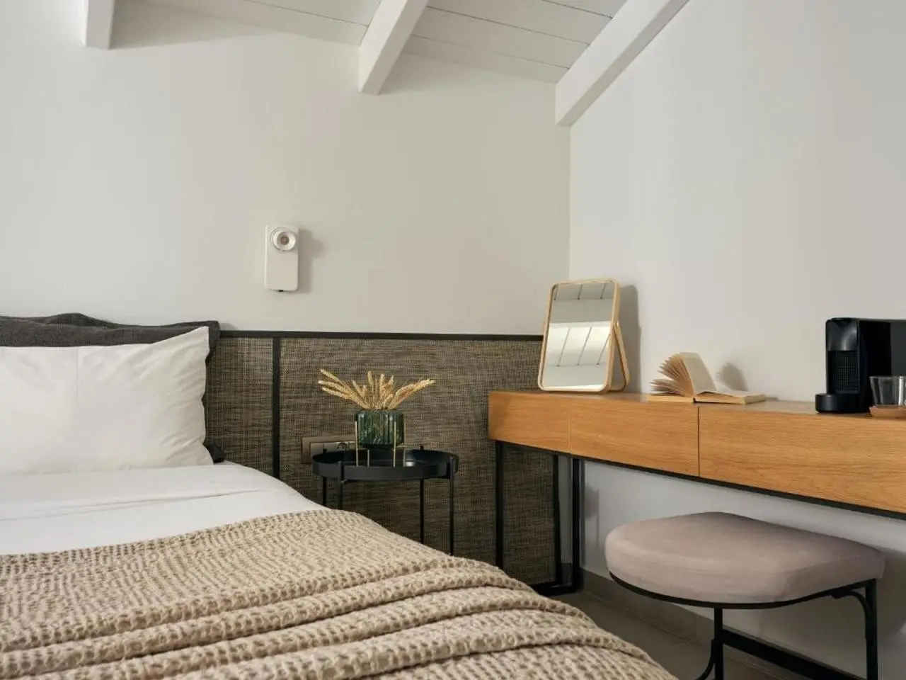 Contessina — CONTESSINA HOTEL