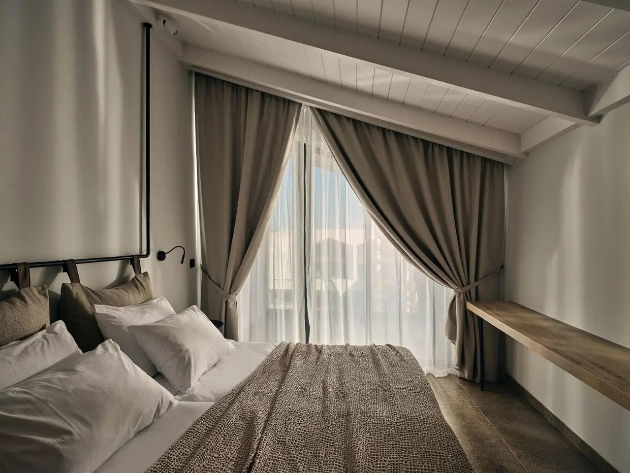 Contessina — CONTESSINA HOTEL