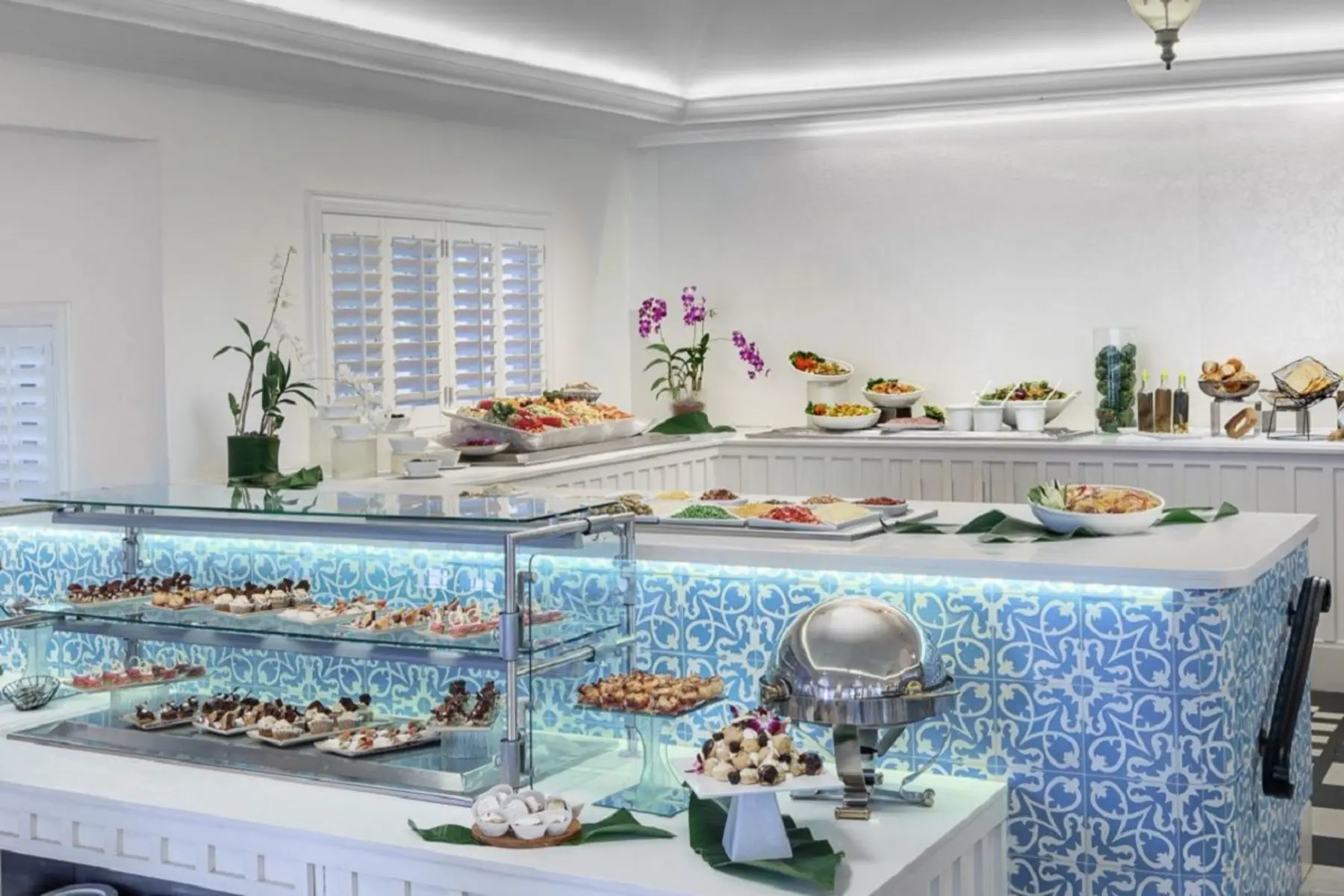 Restauracja i jedzenie w hotelu Couples Sans Souci