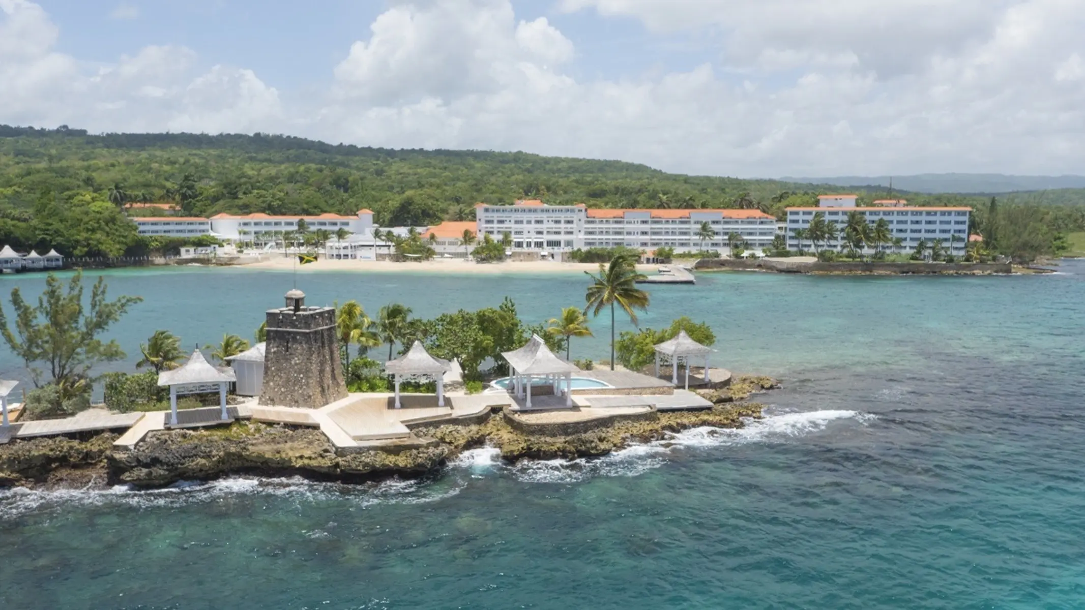 Couples Tower Isle — COUPLES TOWER ISLE