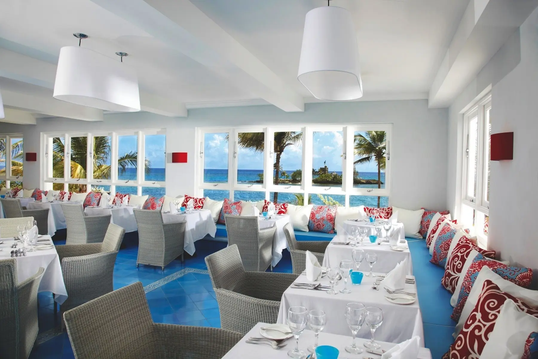 Couples Tower Isle — COUPLES TOWER ISLE