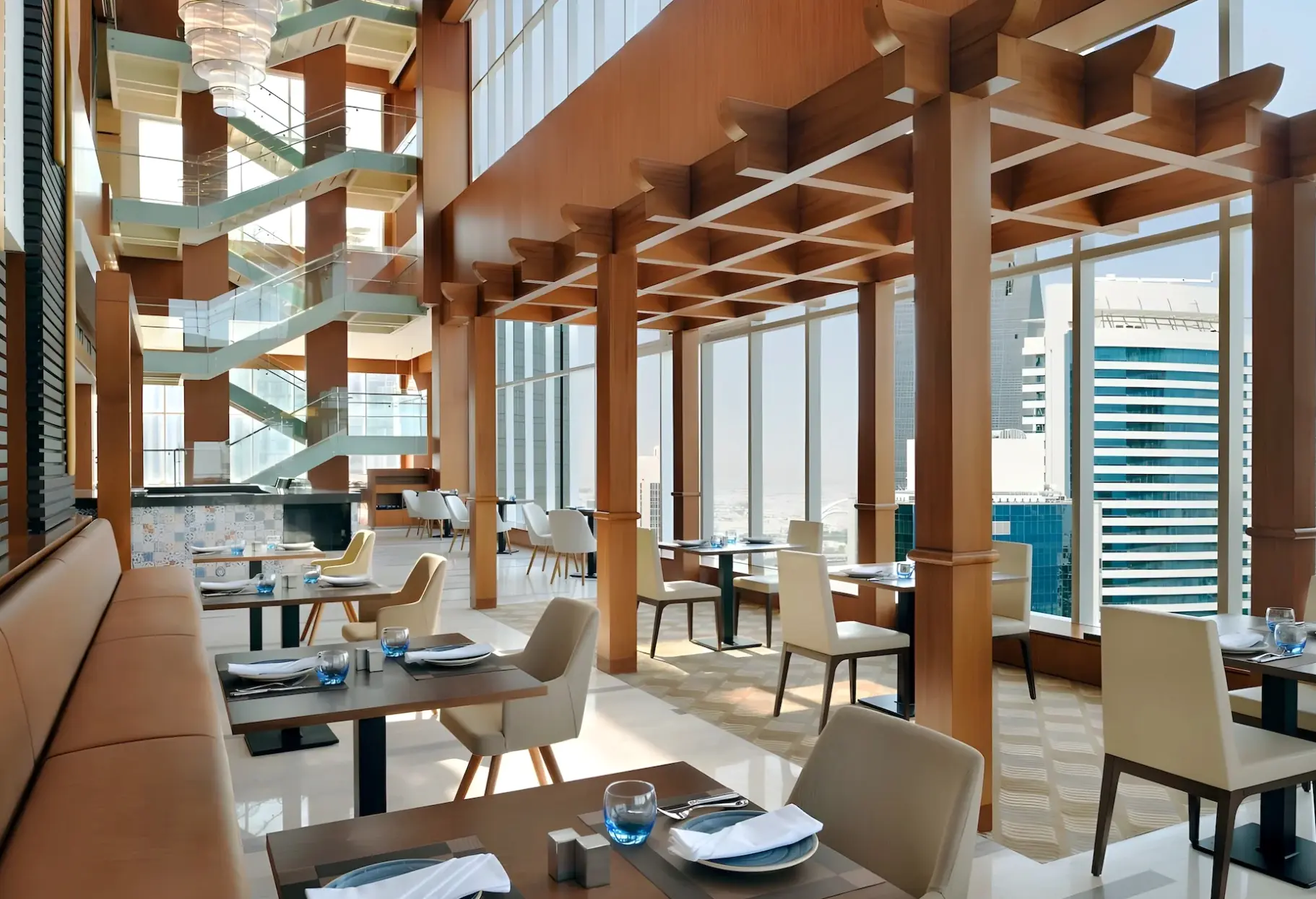 Restauracja i jedzenie w hotelu Delta Hotels by Marriott City Center Doha