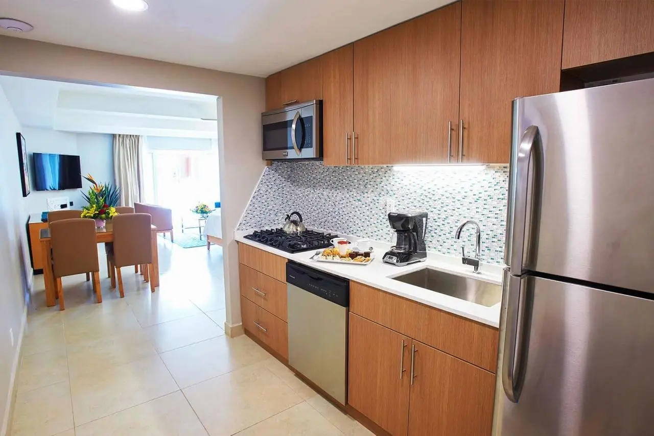 Divi Dutch Village Beach Resort — DIVI DUTCH VILLAGE BEACH RESORT