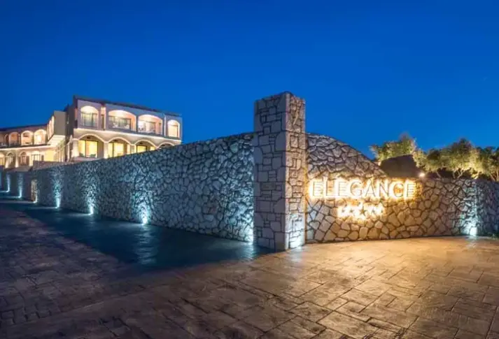 Obiekt hotelu Elegance Luxury Executive Suites