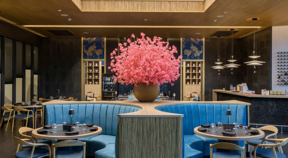 Restauracja i jedzenie w hotelu Esana Aquahouse Hotel