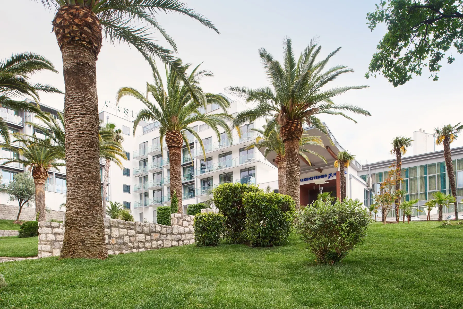 Eurostars Queen of Montenegro — EUROSTARS QUEEN OF MONTENEGRO