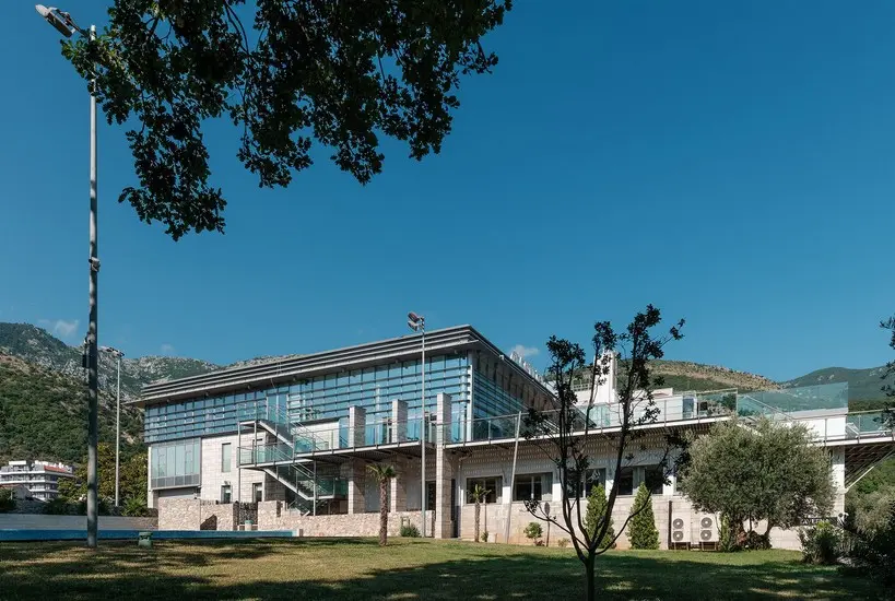 Eurostars Queen of Montenegro — EUROSTARS QUEEN OF MONTENEGRO