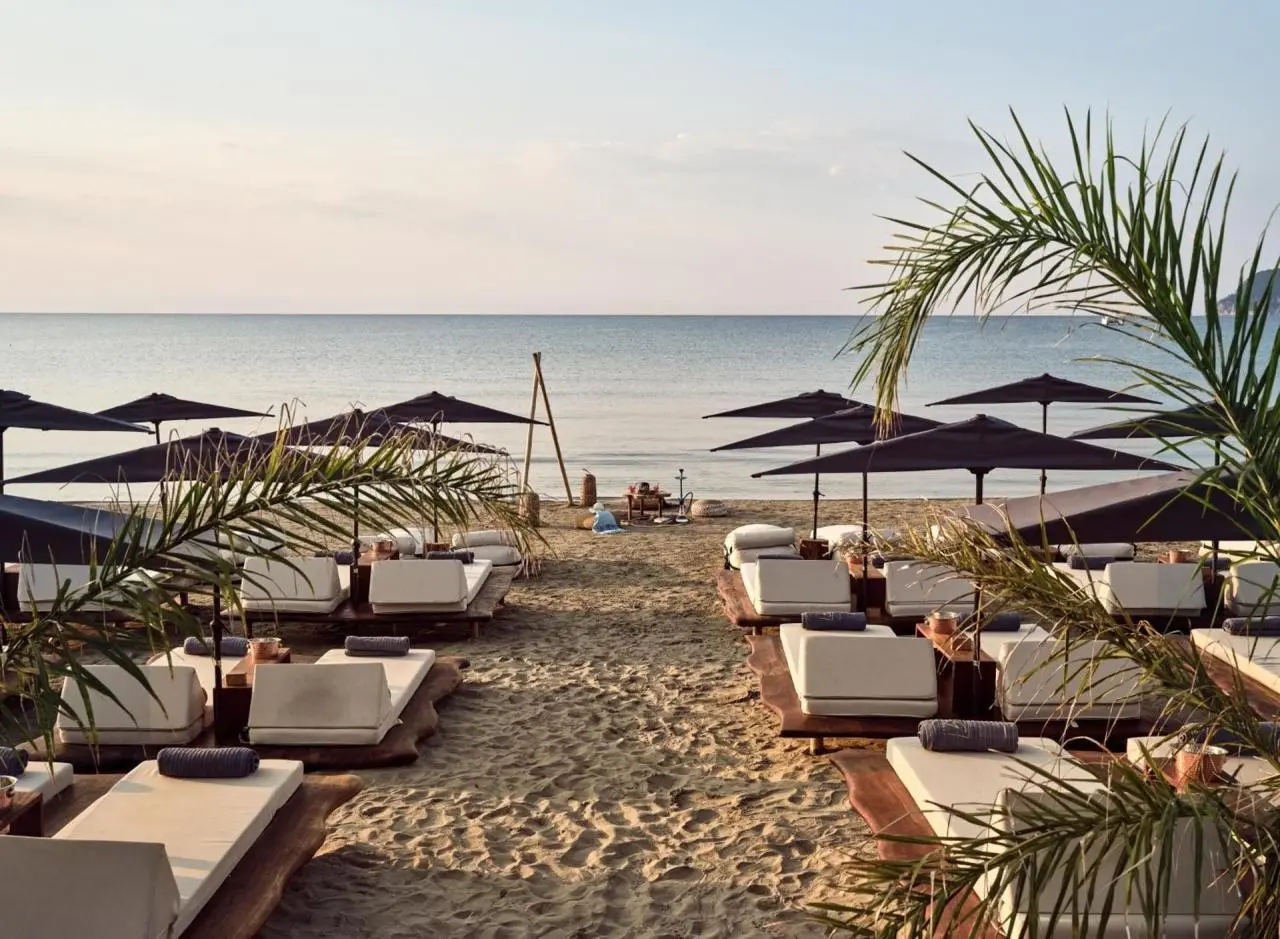 Plaża przy hotelu Gardelli Resort