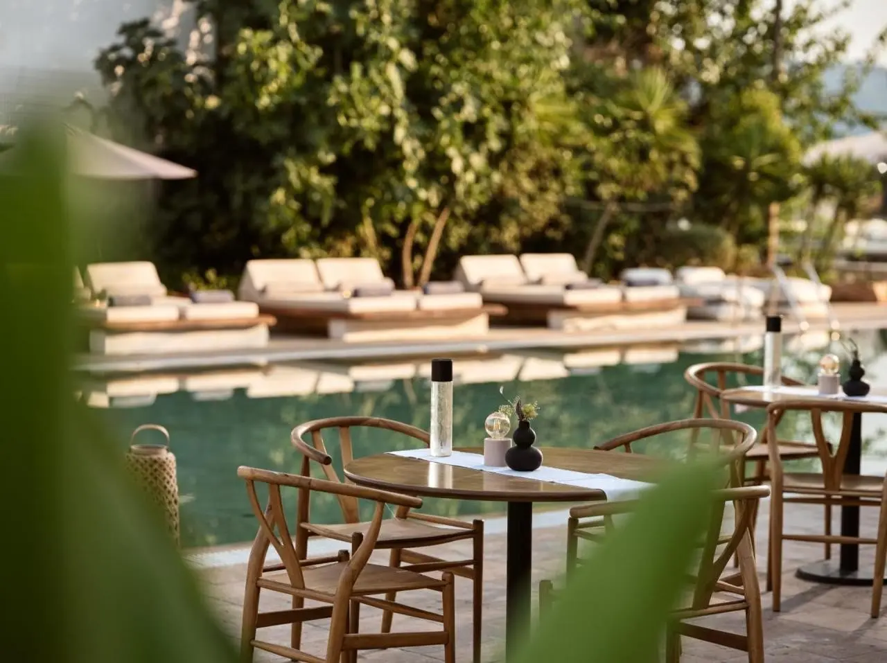 Basen w hotelu Gardelli Resort