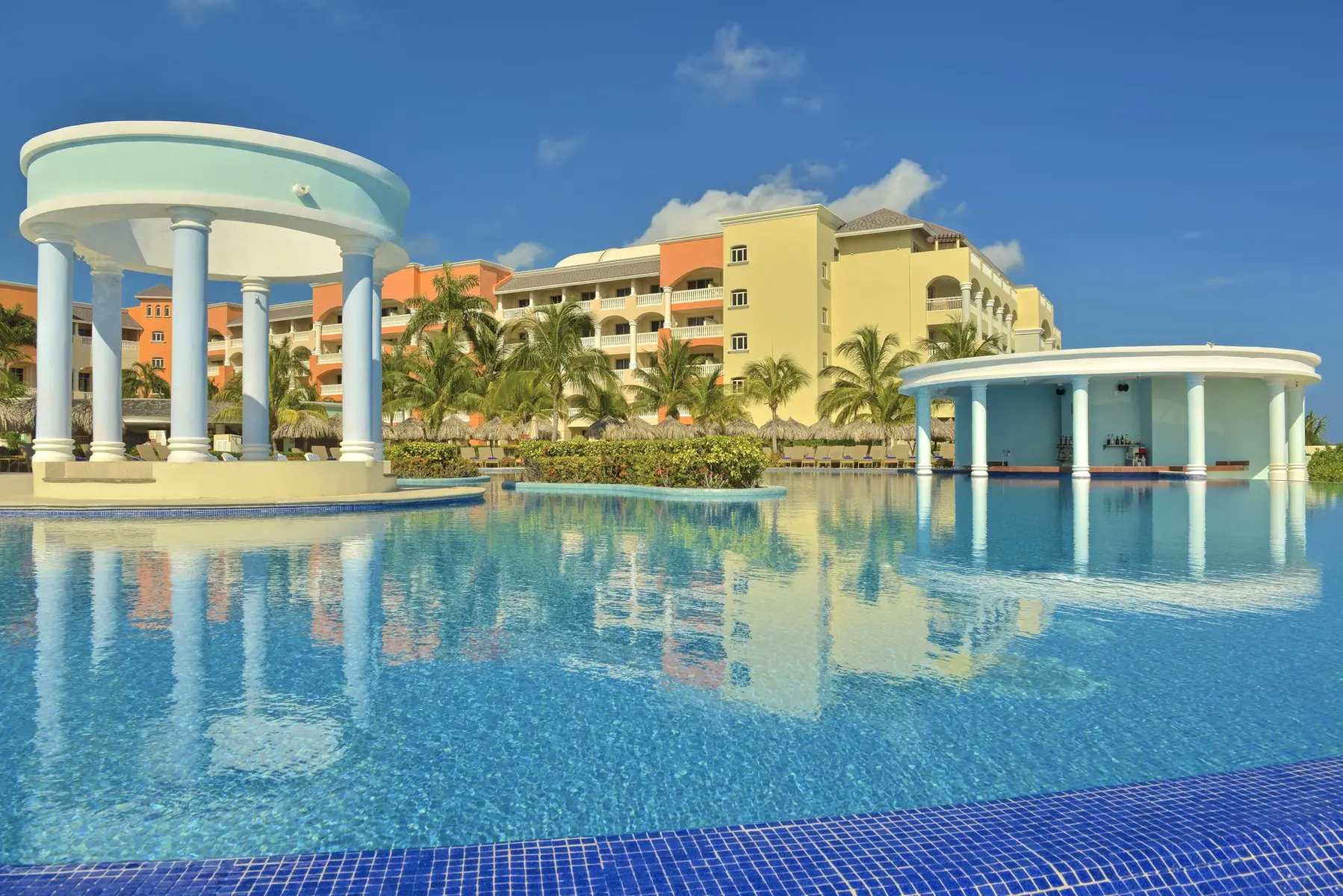 Iberostar Selection Rose Hall Suites — IBEROSTAR SELECTION ROSE HALL SUITES