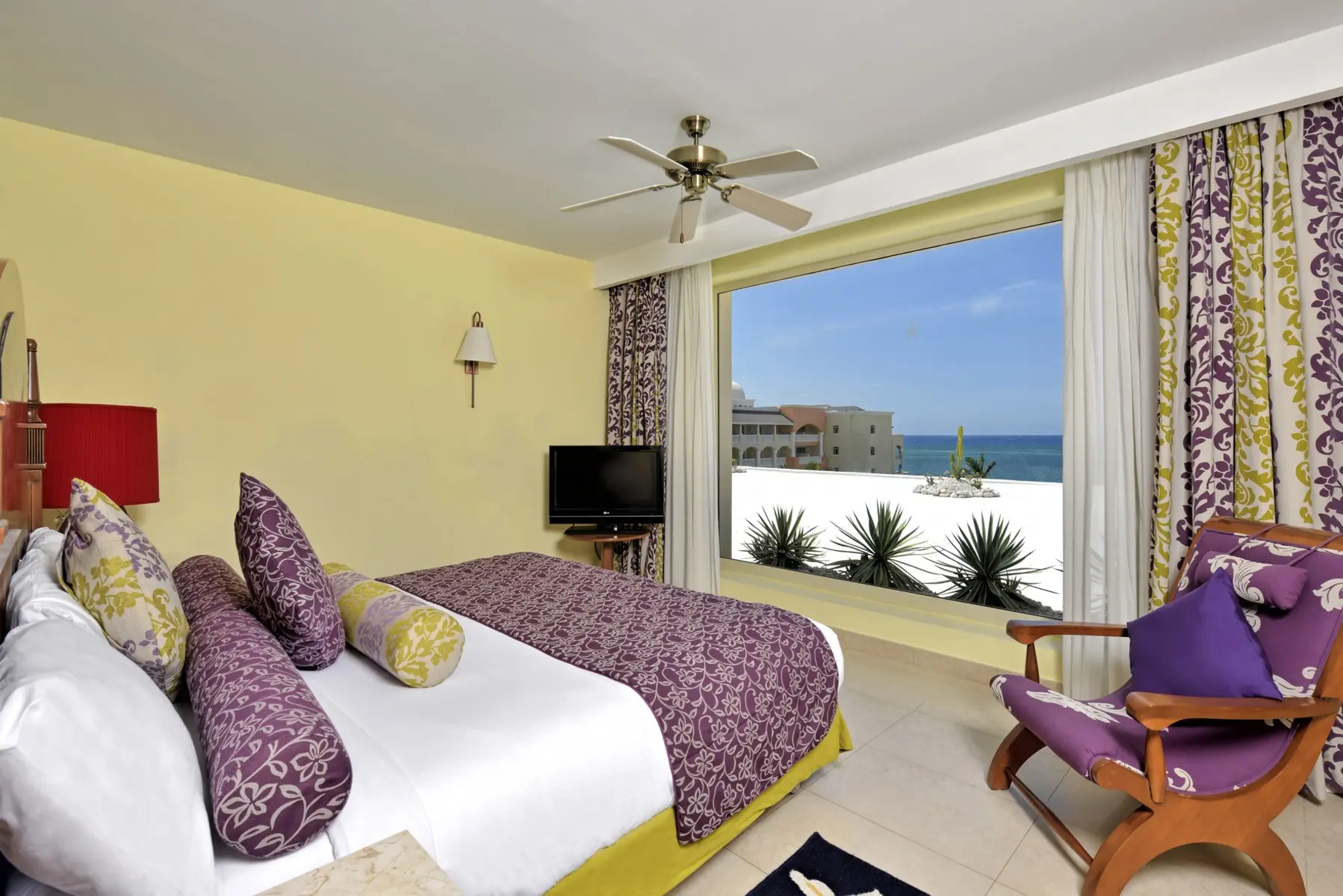 Iberostar Selection Rose Hall Suites — IBEROSTAR SELECTION ROSE HALL SUITES