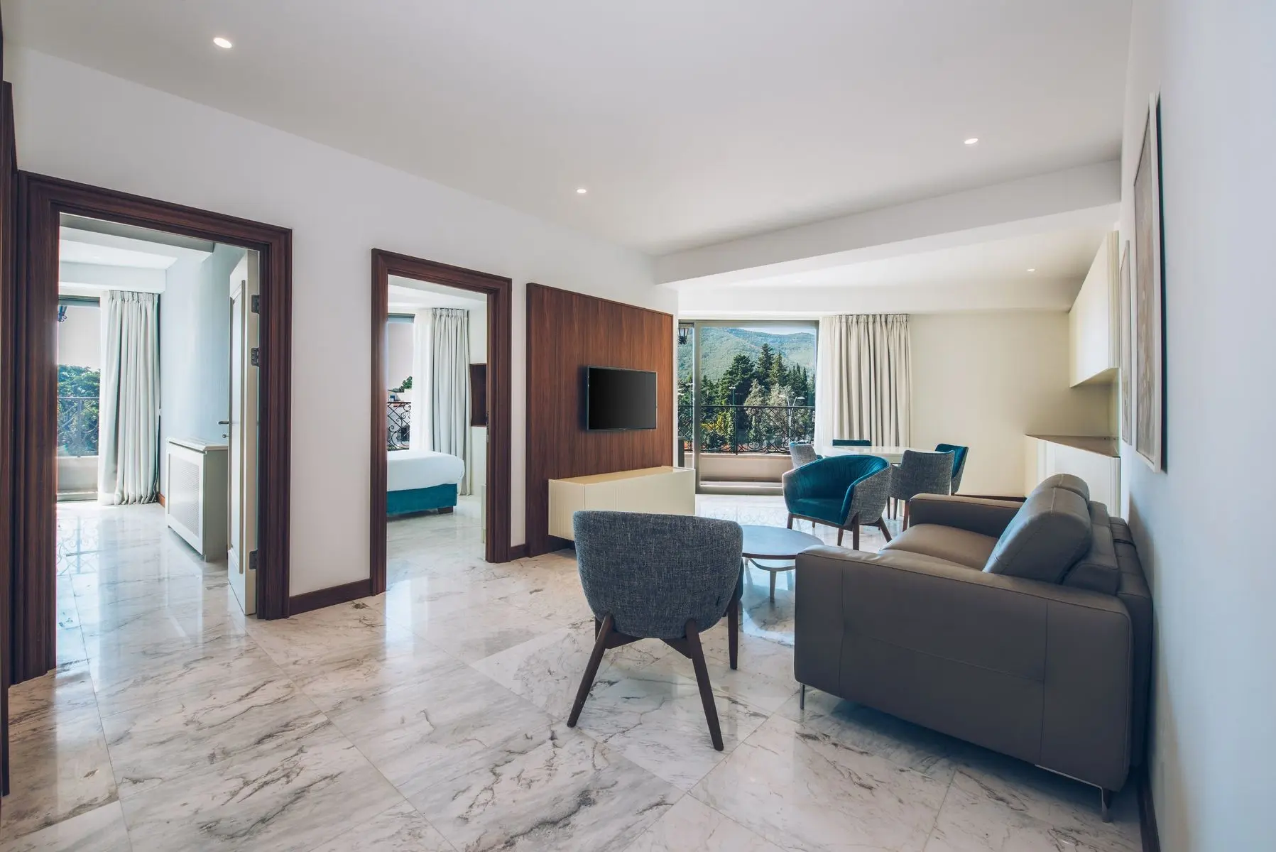 Iberostar Waves Slavija — IBEROSTAR WAVES SLAVIJA