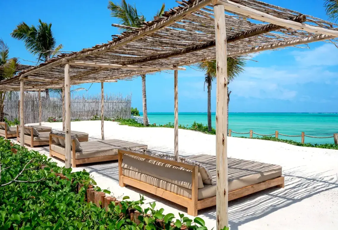 Plaża przy hotelu Kaskazi Zanzibar