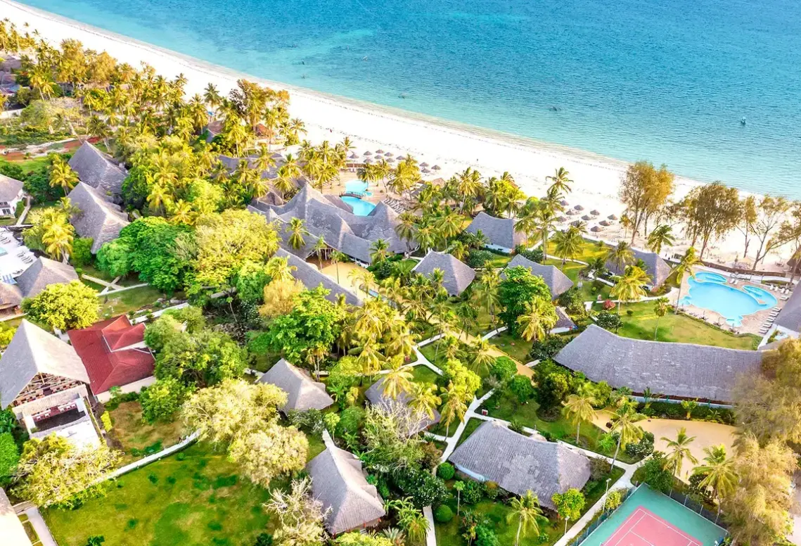 Plaża przy hotelu Kiwengwa Beach Resort