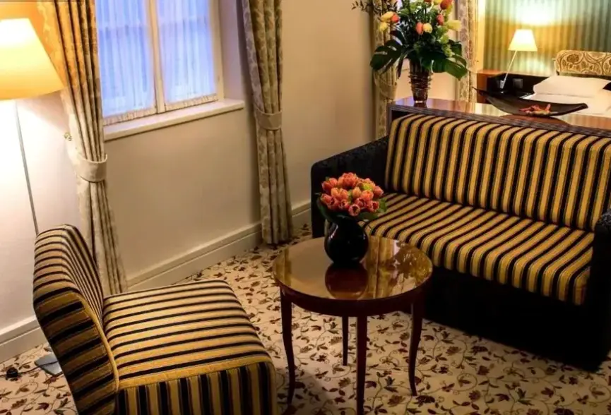 Pokój w hotelu Mercure Grand Hotel Biedermeier
