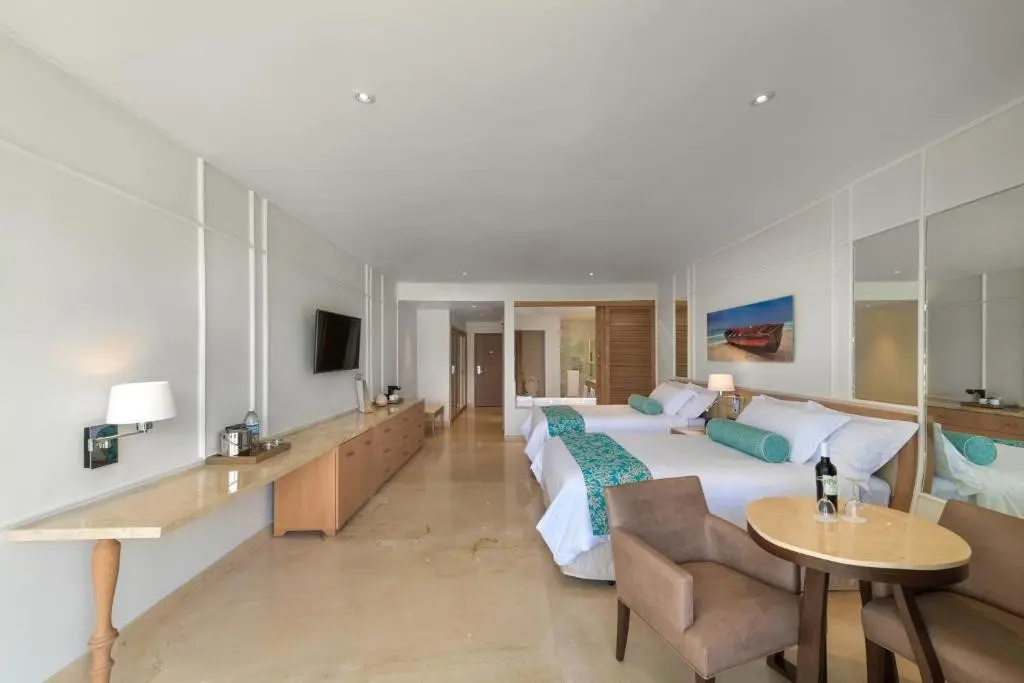 Moon Palace Jamaica — MOON PALACE JAMAICA