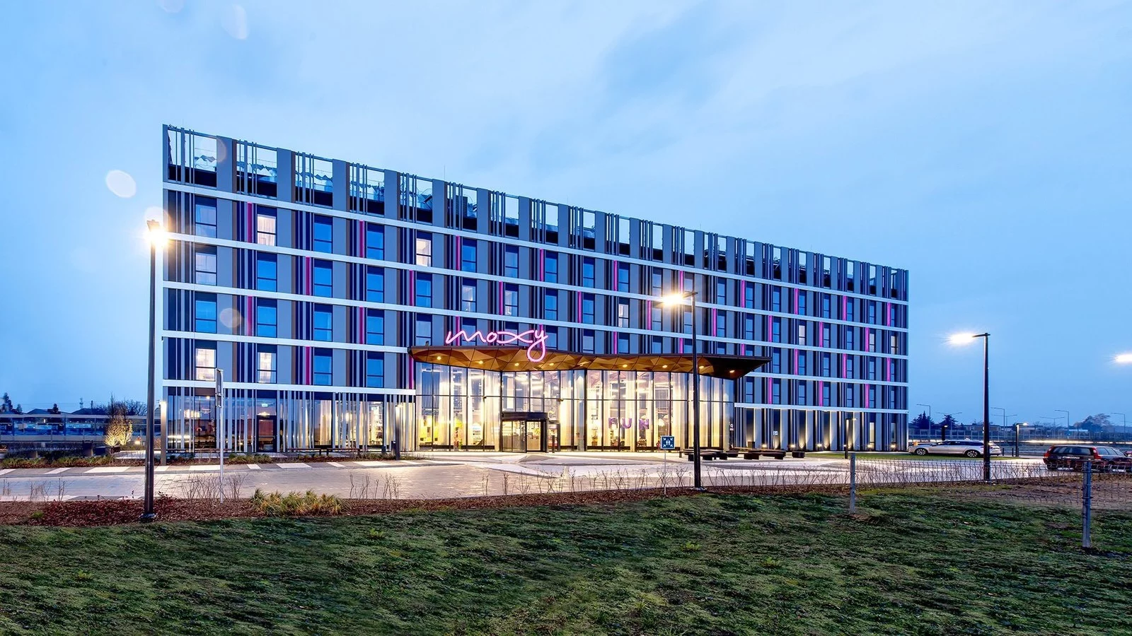 Hotel Moxy Poznań Airport