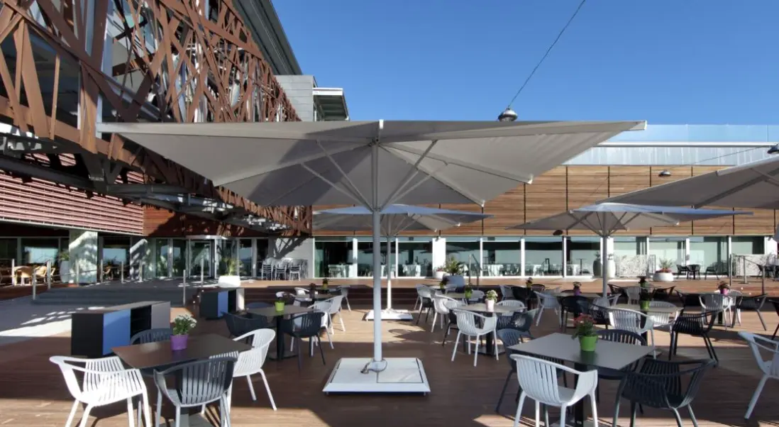 Restauracja i jedzenie w hotelu Parador de Cadiz