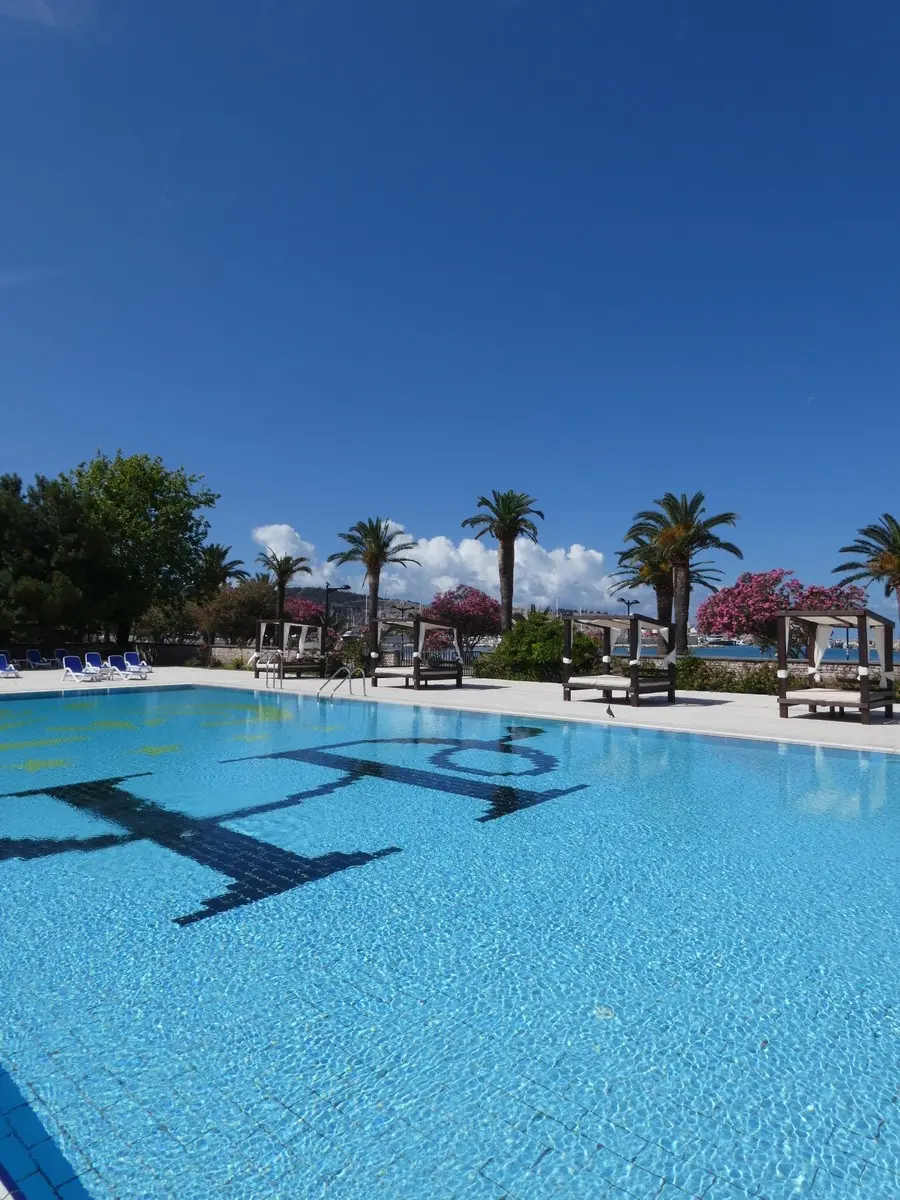 Princess — PRINCESS