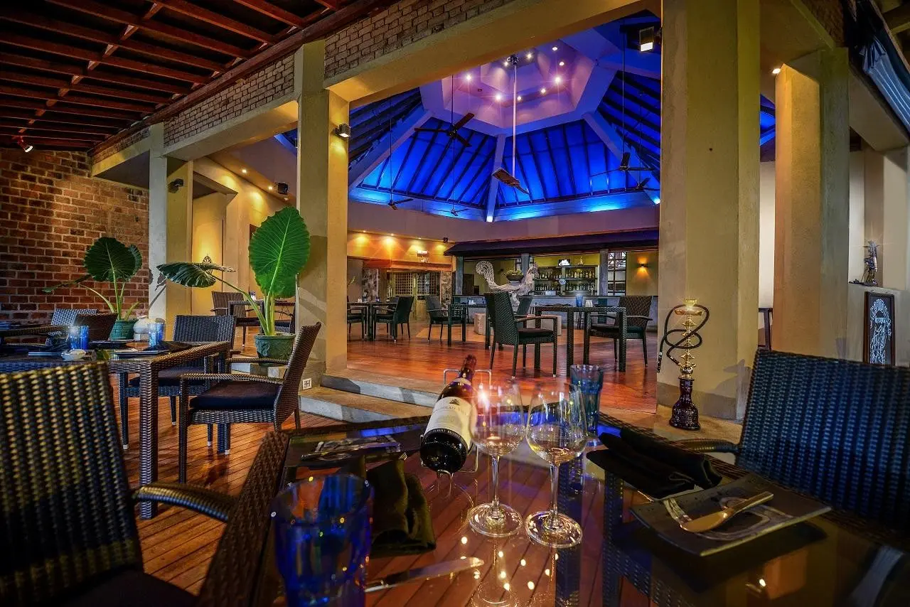 Royal Palms Beach — ROYAL PALMS BEACH