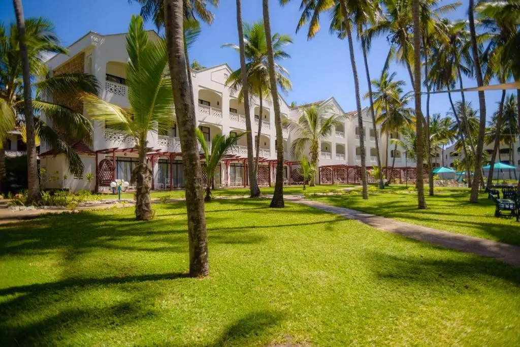 Sarova Whitesands Beach Resort & Spa — SAROVA WHITE SANDS BEACH RESORT & SPA