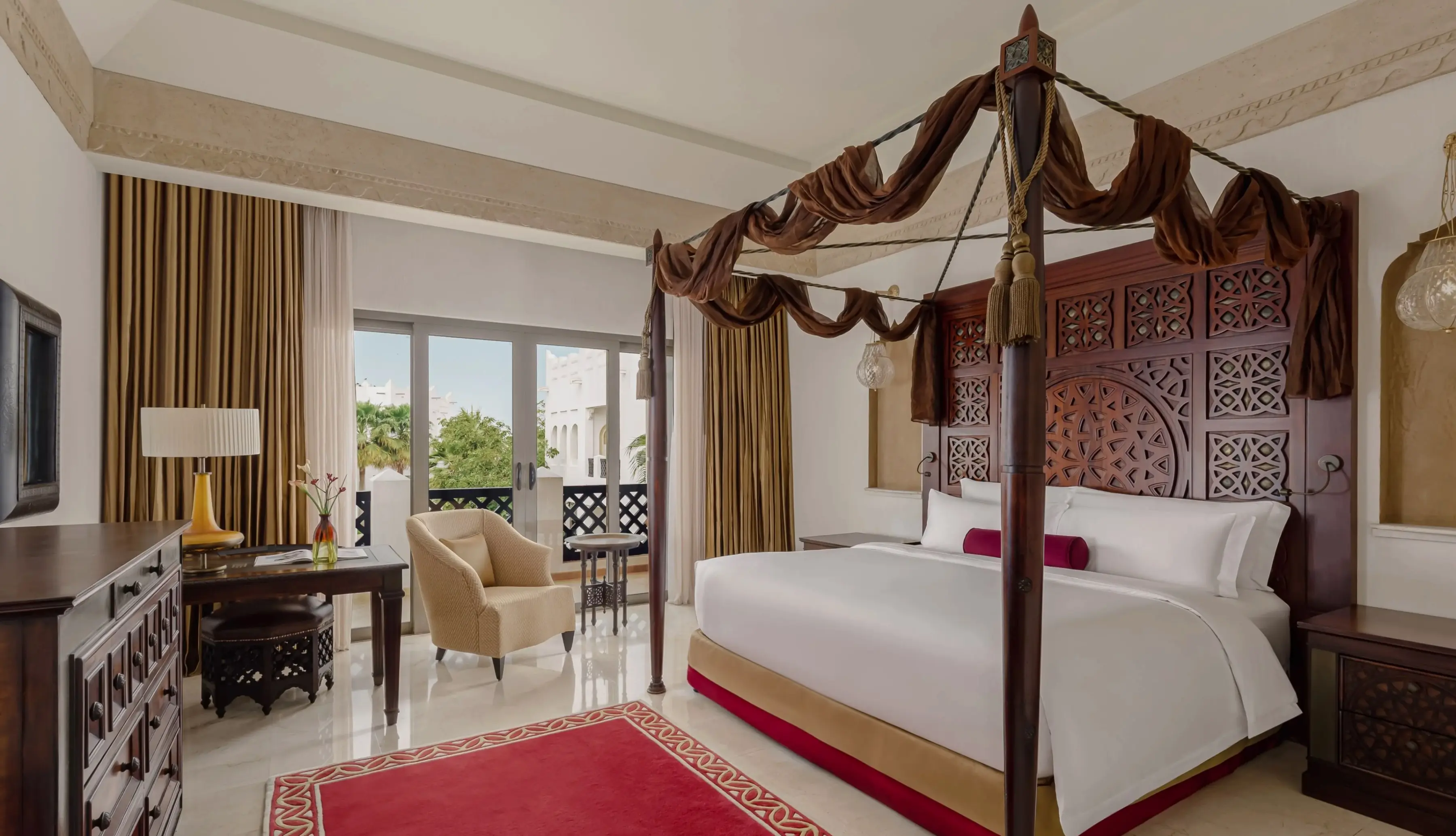 Pokój w hotelu Sharq Village & Spa, a Ritz-Carlton Hotel