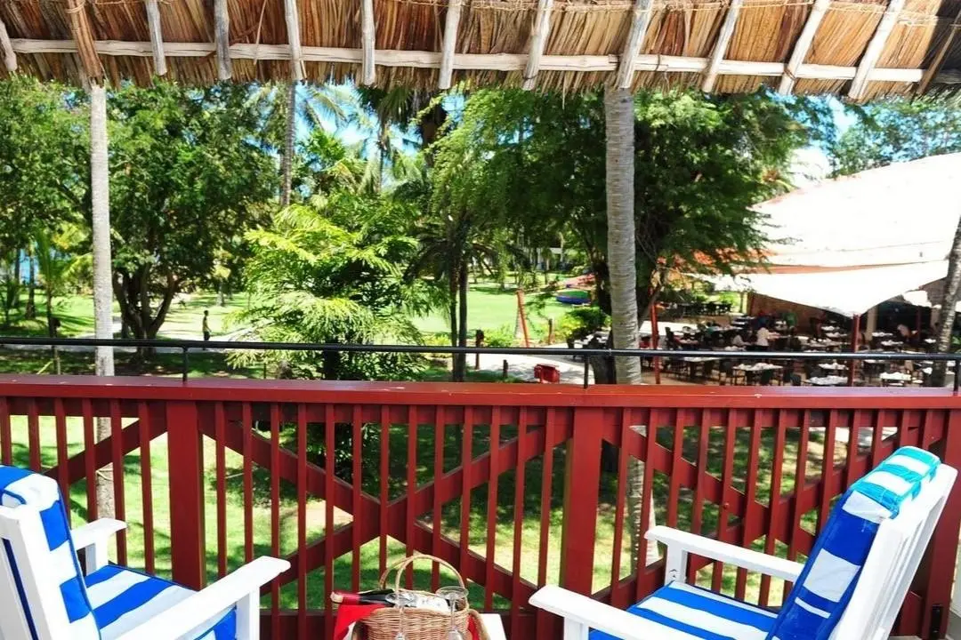 Śniegi Kilimandżaro + Traveller's Beach Hotel & Club — VOYAGER BEACH RESORT