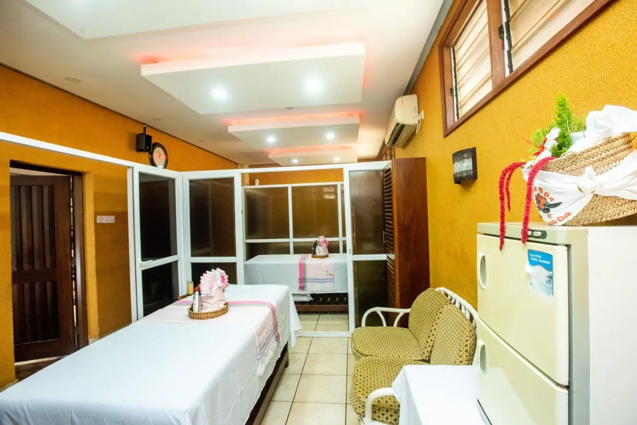 Śniegi Kilimandżaro + Traveller's Beach Hotel & Club — TRAVELLERS BEACH HOTEL & SPA