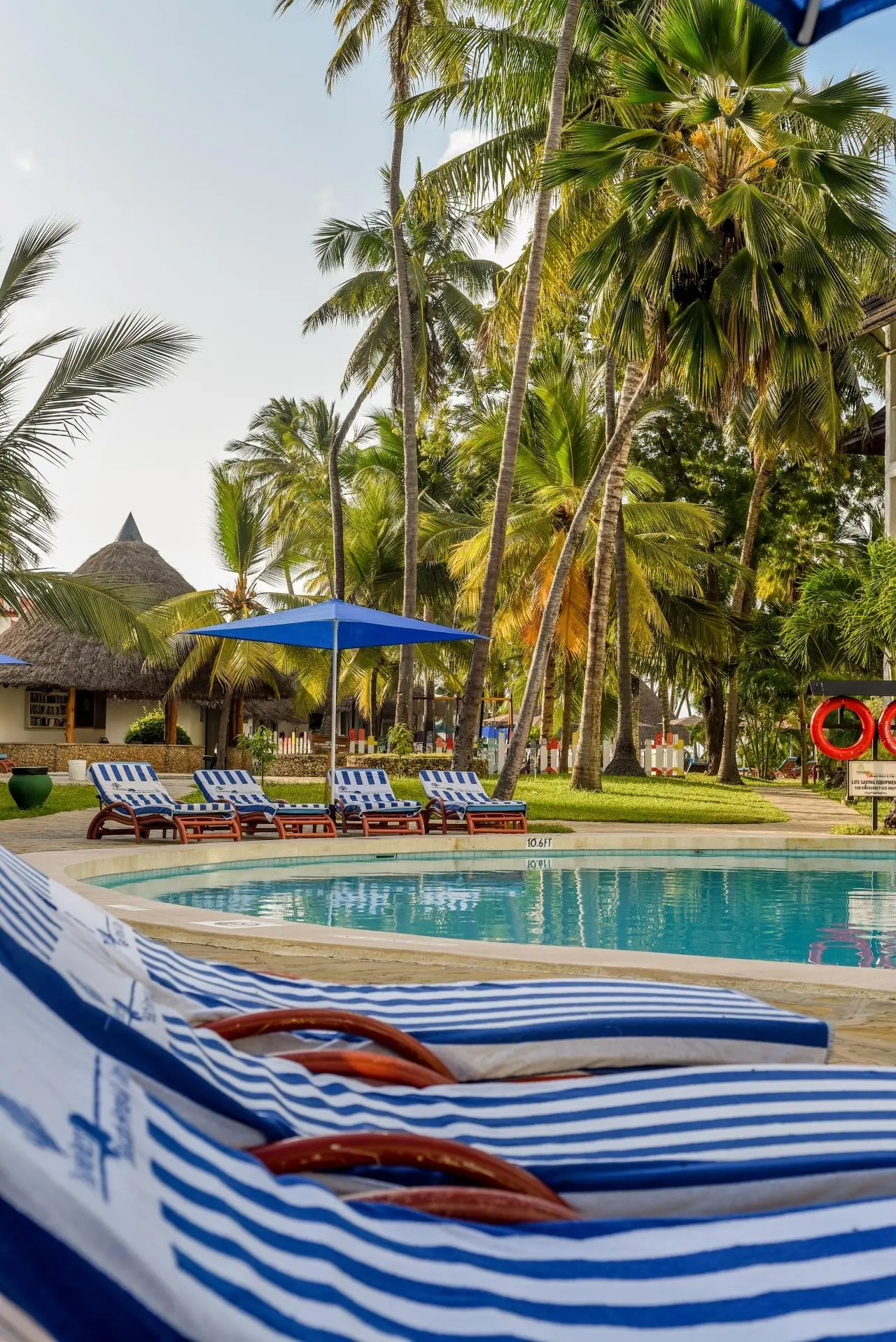 Śniegi Kilimandżaro + Traveller's Beach Hotel & Club — TRAVELLERS BEACH HOTEL & SPA