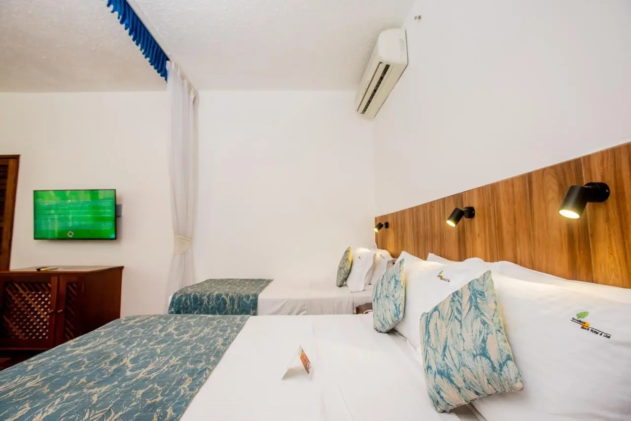 Śniegi Kilimandżaro + Traveller's Beach Hotel & Club — TRAVELLERS BEACH HOTEL & SPA