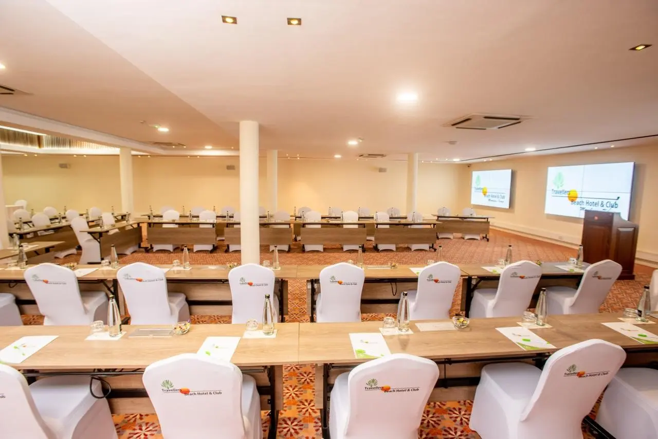 Śniegi Kilimandżaro + Traveller's Beach Hotel & Club — TRAVELLERS BEACH HOTEL & SPA