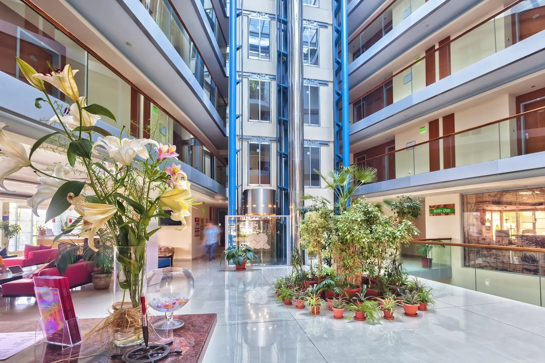 Sol Luna Bay Resort — SOL MARINA PALACE