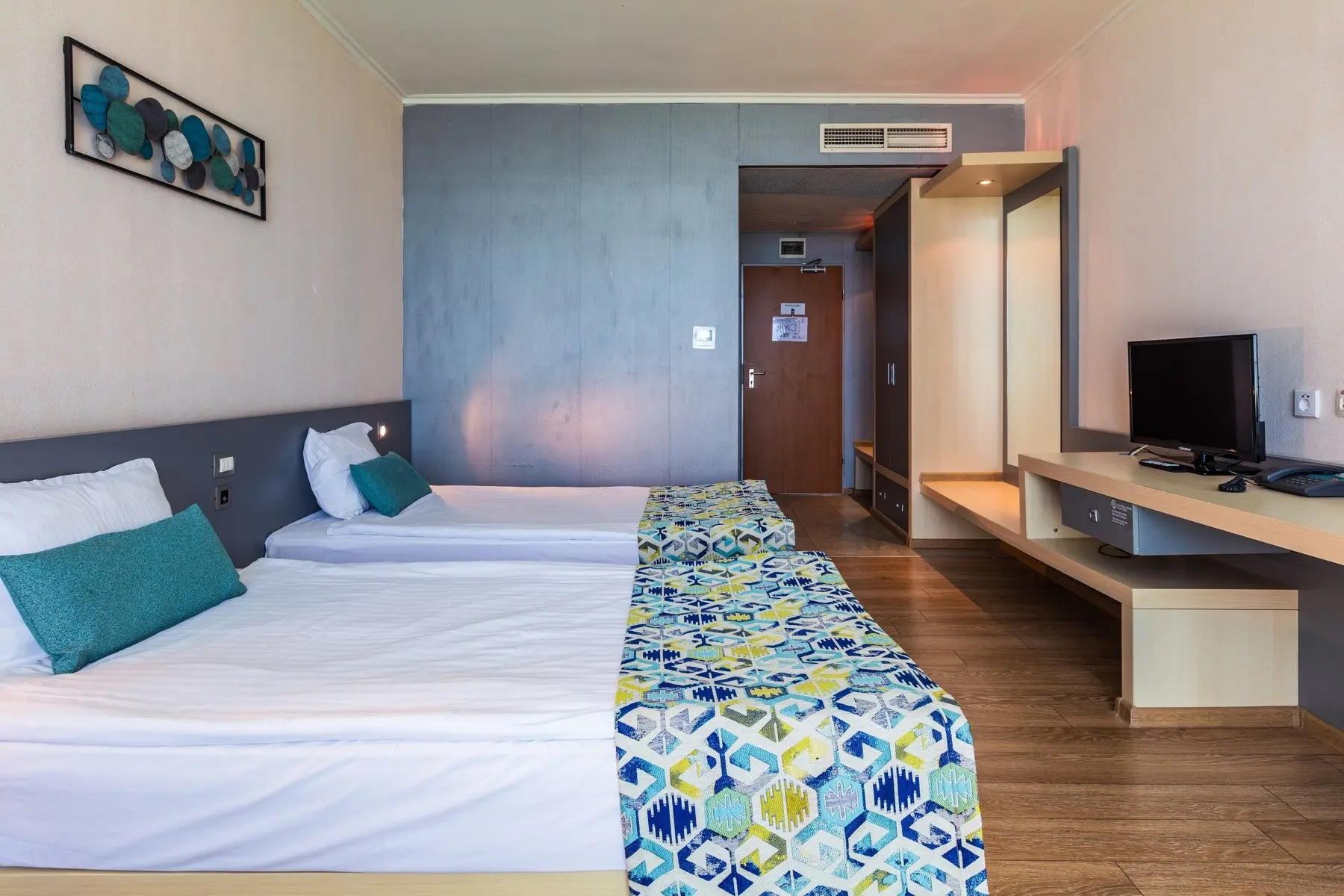 Sol Luna Bay Resort — SOL MARINA PALACE