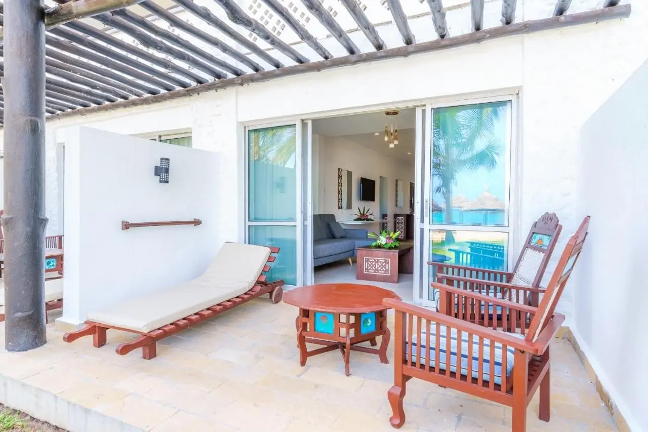 Southern Palms Beach Resort — SOUTHERN PALMS BEACH RESORT