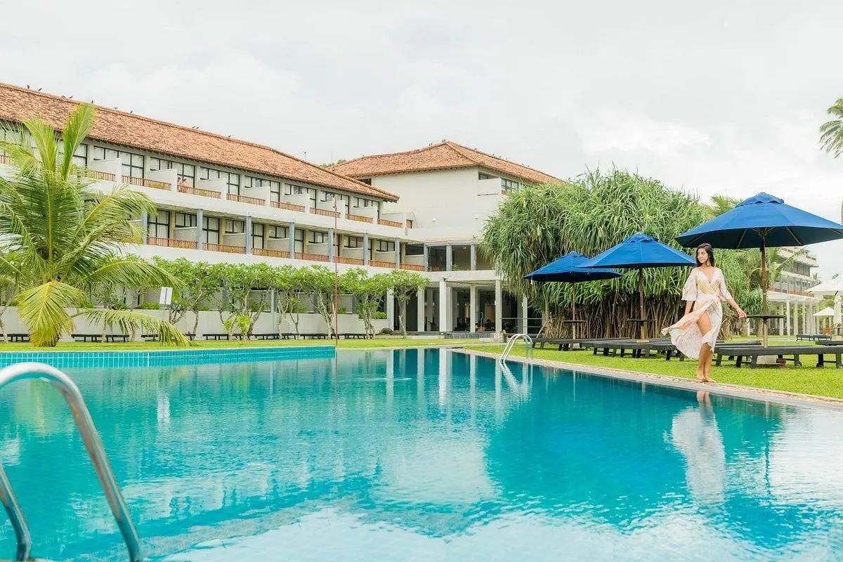 Basen w hotelu The Blue Water