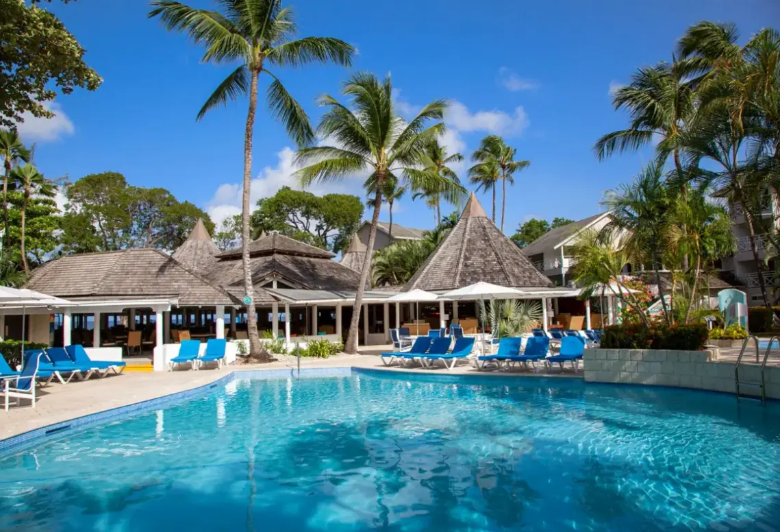 Basen w hotelu The Club Barbados Resort & Spa