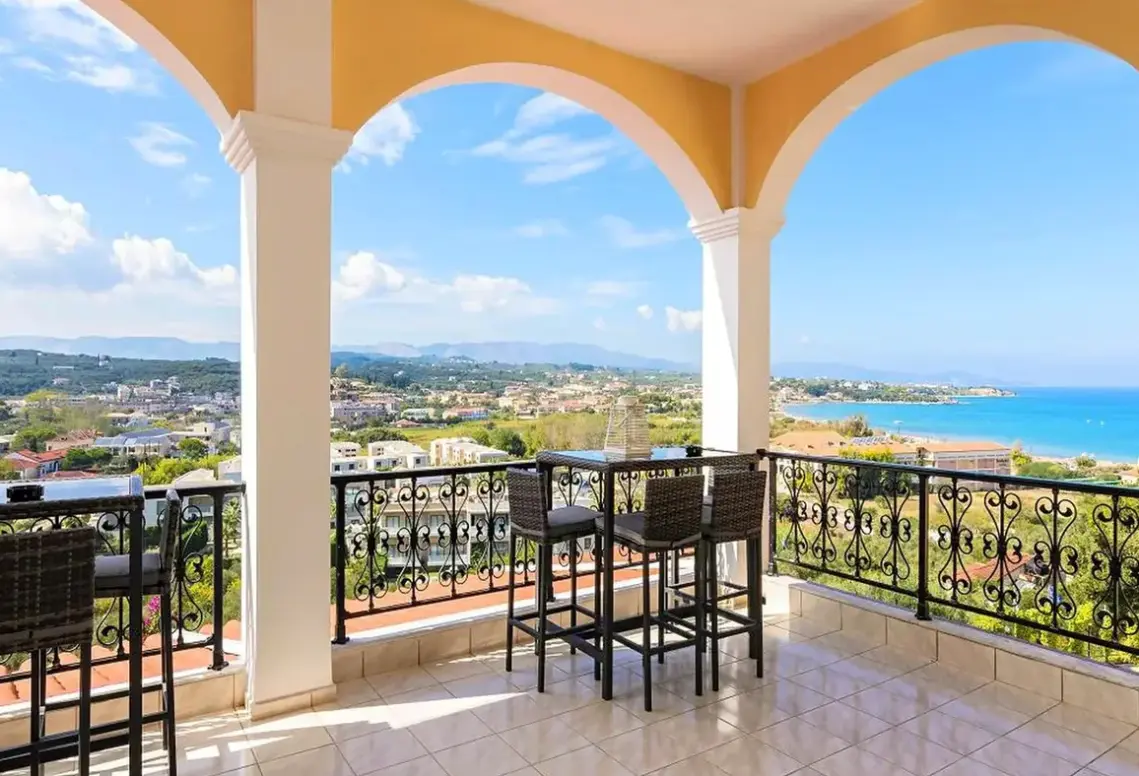 Widok z hotelu Zante Palace
