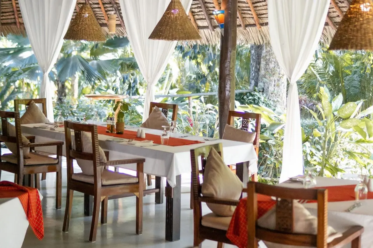 Zanzi Resort — ZANZI RESORT