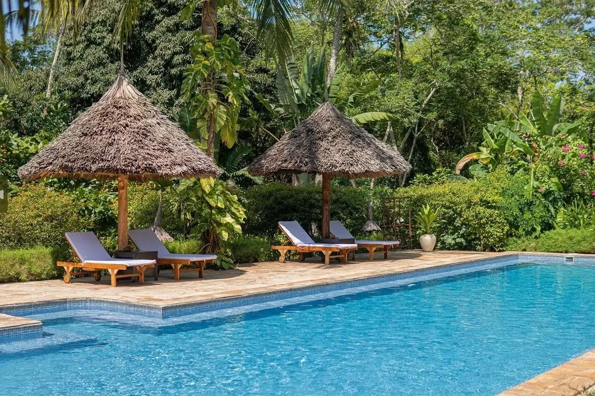 Zanzi Resort — ZANZI RESORT