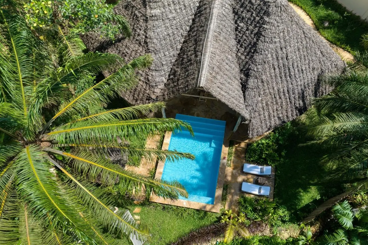 Zanzi Resort — ZANZI RESORT